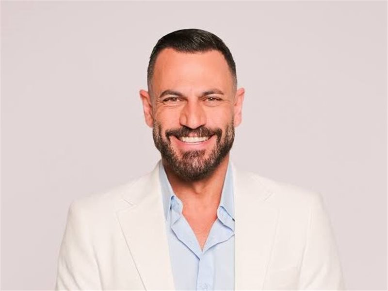 في اجواء احتفالية نيقولا معوض يكشف عن نوع جنينه المنتظر وسط حضور الأهل 