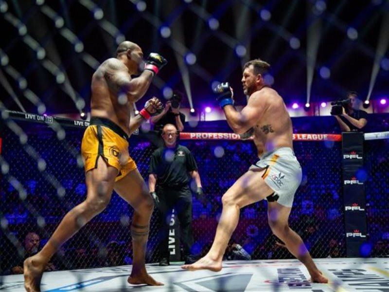 الرياض تستضيف نزالات PFL MENA 2025 معركة القتال المختلط تنطلق في 4 يوليو