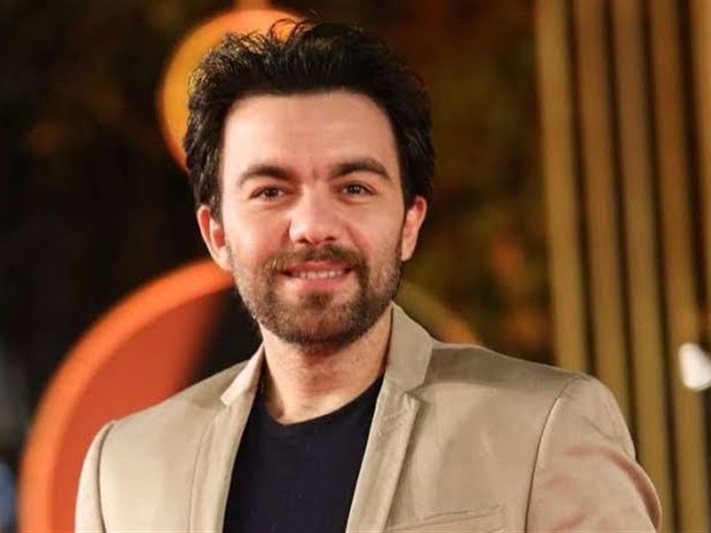 شريف رمزي لـ