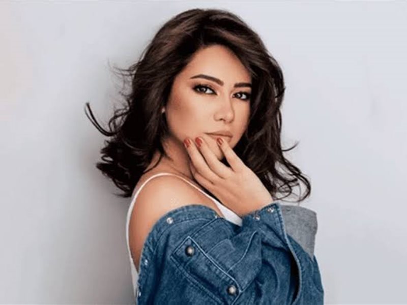 احصائية : شيرين الأولى في المطربين على يوتيوب رغم غيابها