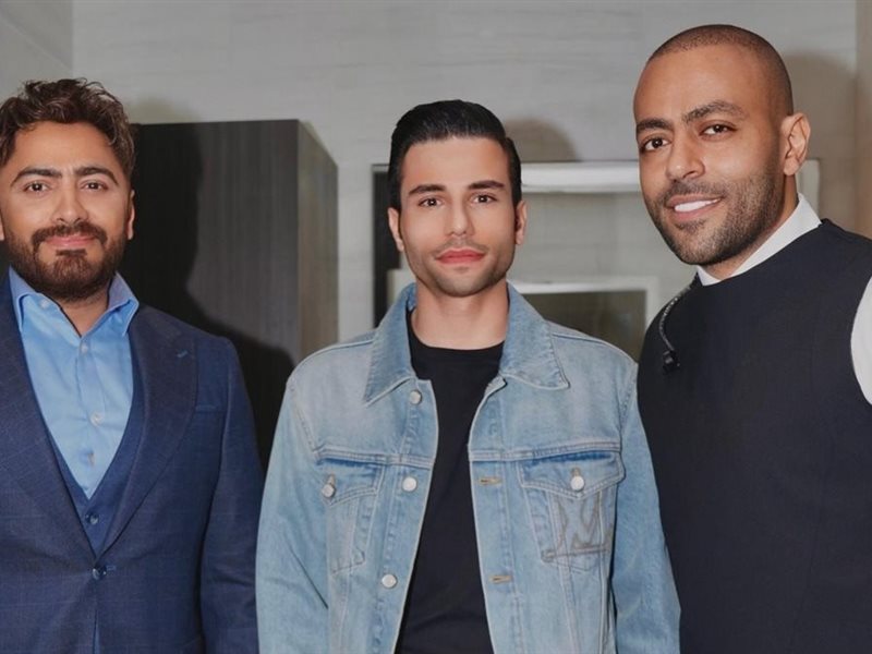 ليلة لا تُنسى في الأرينا كويت.. تامر حسني وعاشور يشعلان مهرجان 