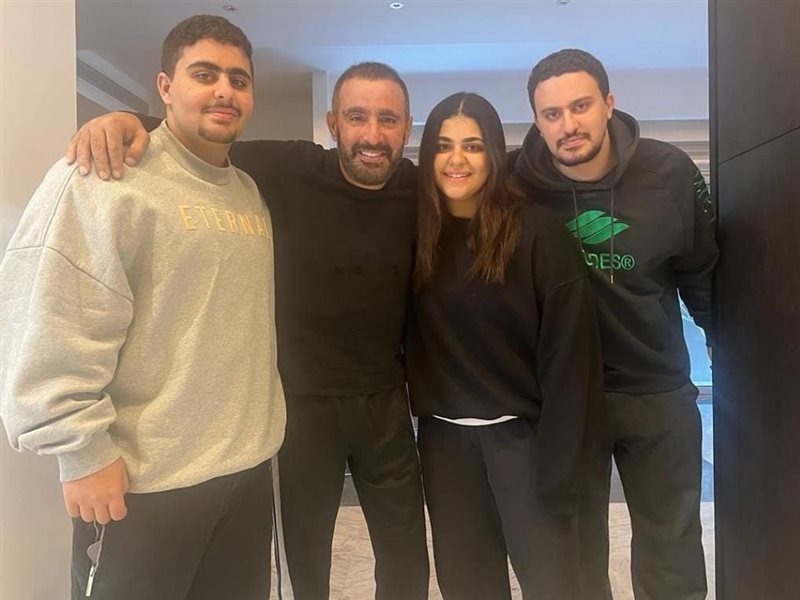 نجل أحمد السقا يدخل المستشفى ويجري عملية جراحية.. تفاصيل