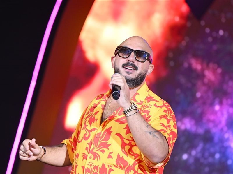 بالصور  .. العسيلي يتألق بحفل استثنائى