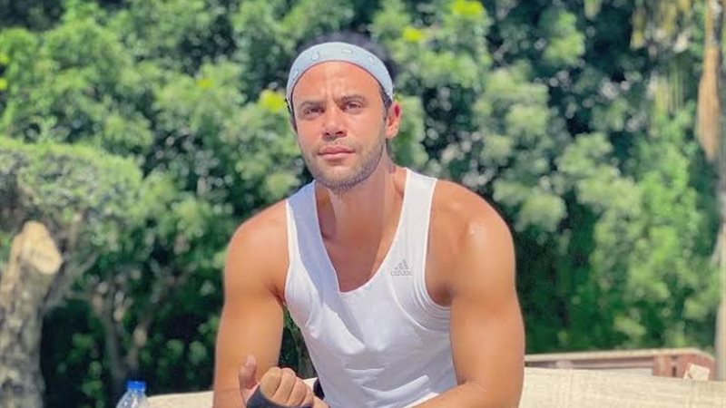 محمد إمام