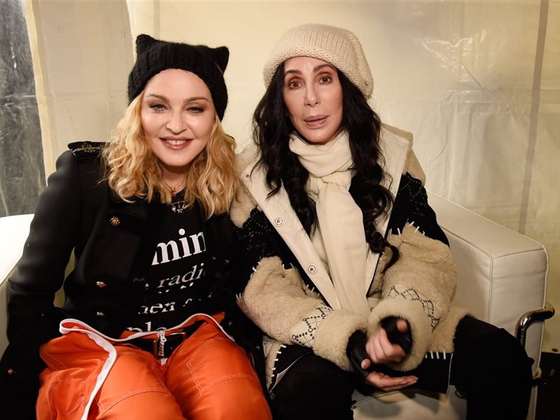 ‎أشهر توم وجيري في عالم الغناء .. تعرف على التاريخ الناري بين مادونا وشير