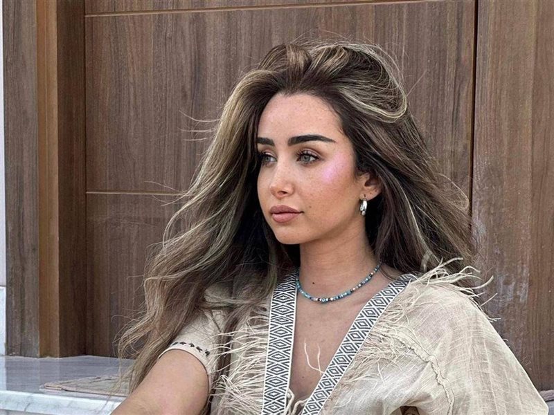 هنا الزاهد تكشف عن صورة جديدة من فيلم الشاطر