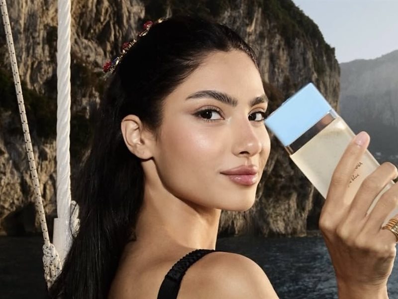 هدى المفتي تشارك جمهورها صورا من زيارتها لإيطاليا بتوقيع dolce gabanna