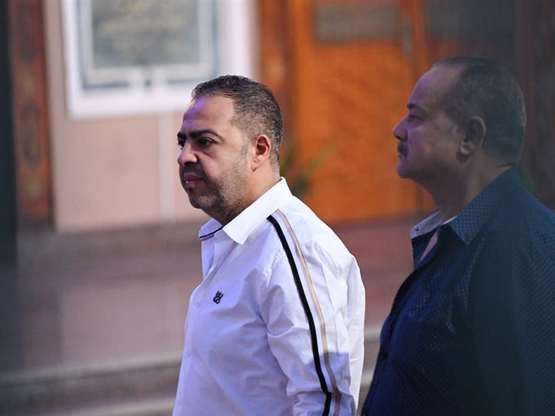 بالصور.. حضور فني كبير في عزاء نجل الموسيقار صلاح الشرنوبي