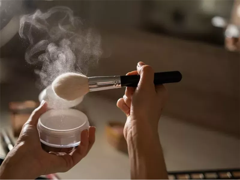 8 اتجاهات مكياج لن تنتهي أبدًا