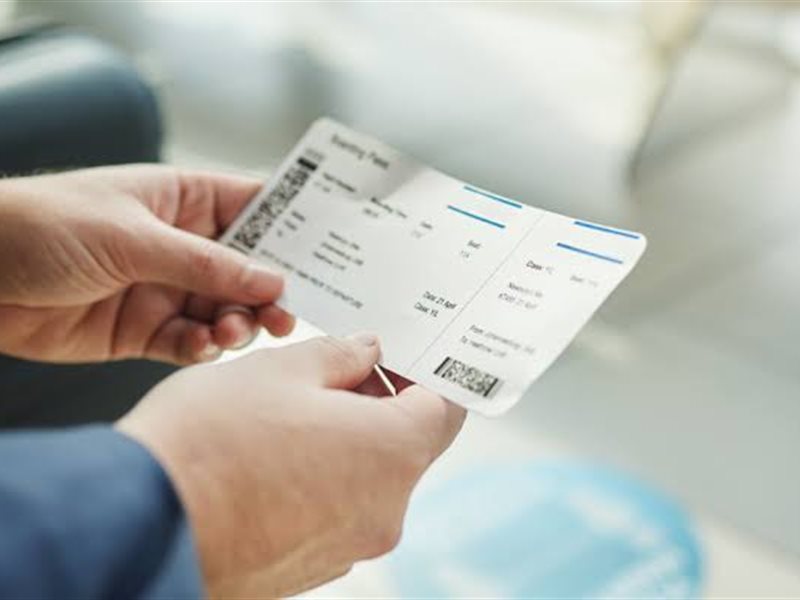 الرحالة بن شلابيج يجيب على السؤال المحير: هل هناك وقت مثالي لحجز تذاكر الطيران؟