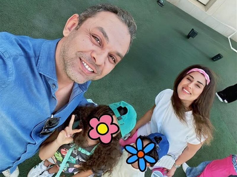 أول ظهور لأيتن عامر ومحمد عز العرب بعد الصلح 