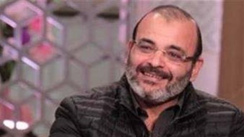 أيمن بهجت قمر
