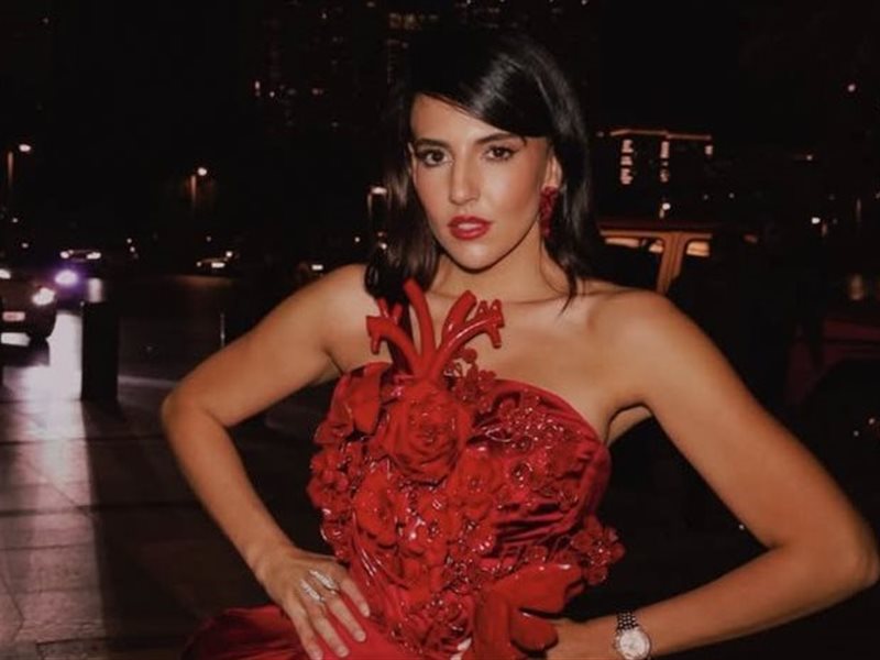 هادية غالب: 