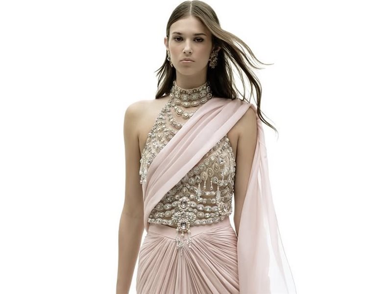 زهير مراد يقدم مجموعته الجديدة 