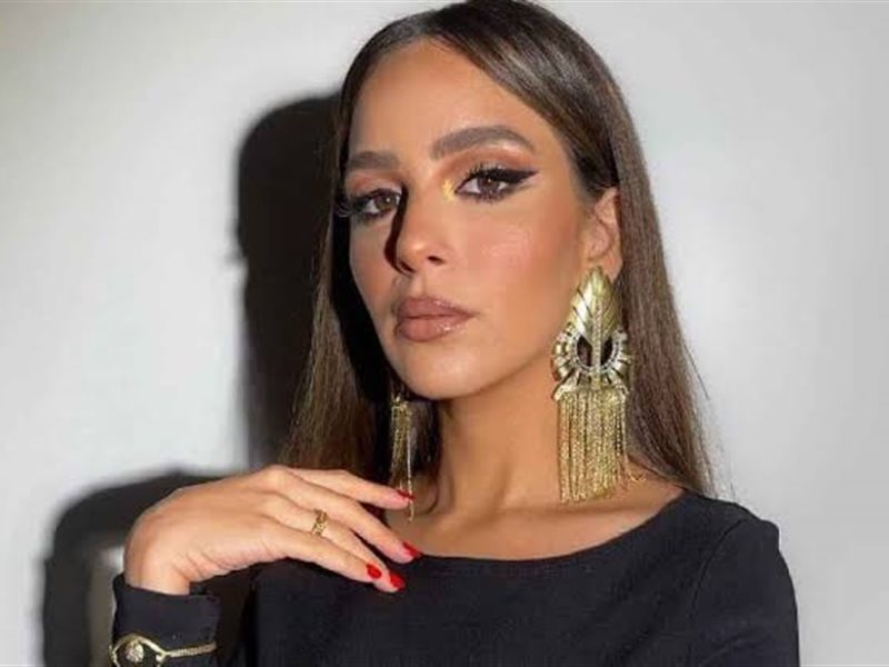 جميلة عوض تخوض 