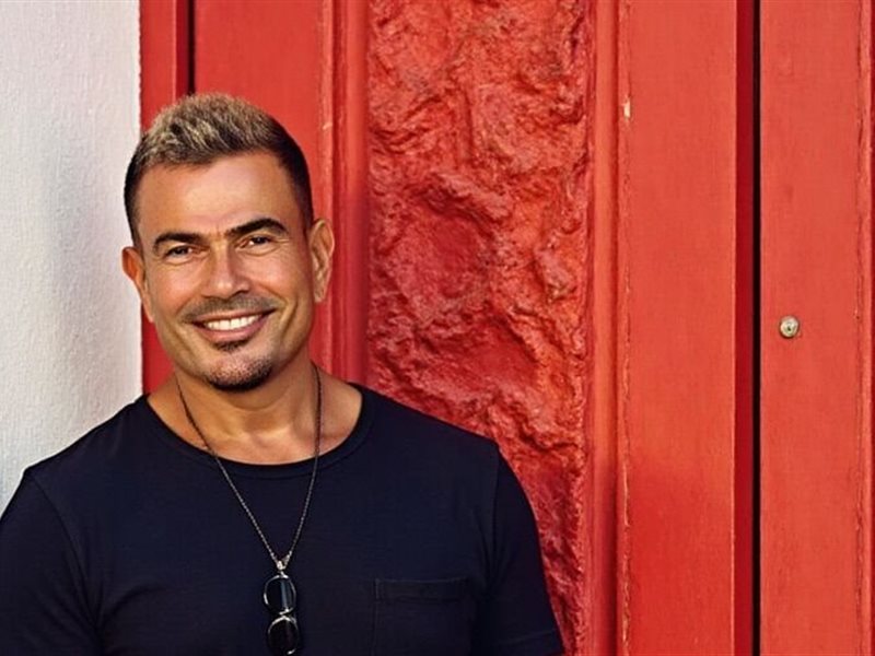 بعد يومين من ألبومه .. عمرو دياب الثالث في ترند يوتيوب على مستوى العالم