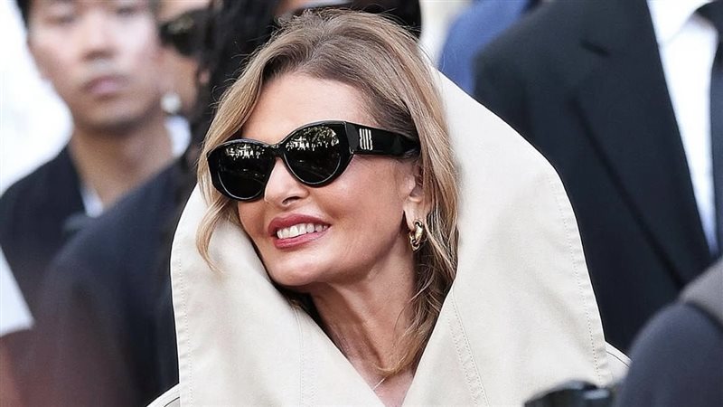 يسرا في باريس