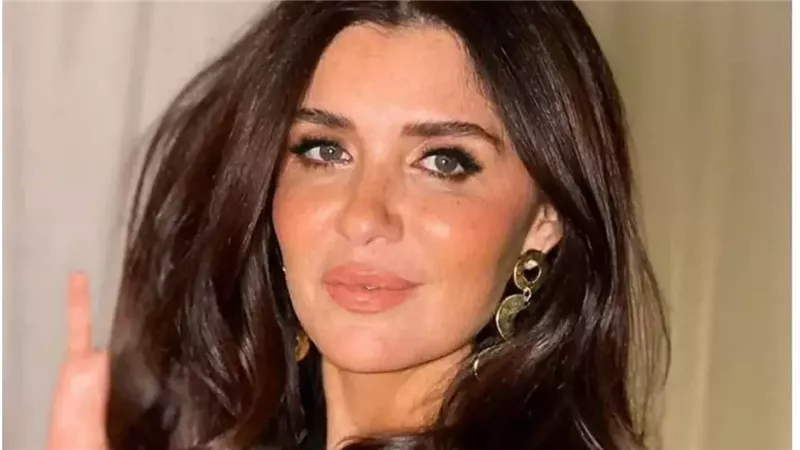 غادة عادل