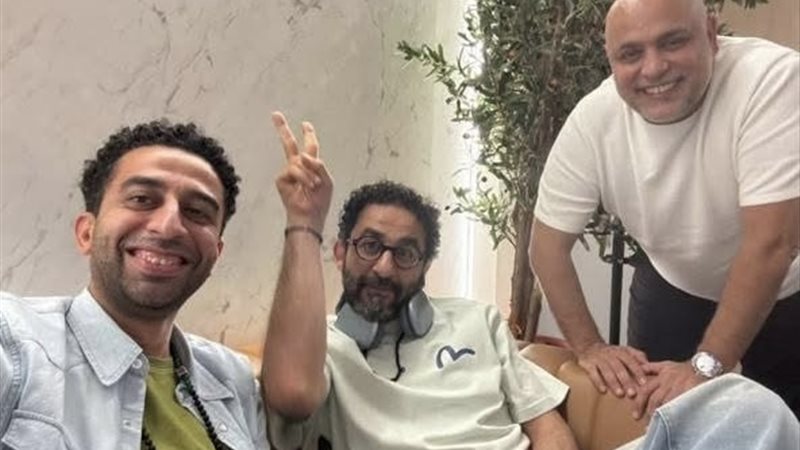 فريق فيلم حلمي الجديد
