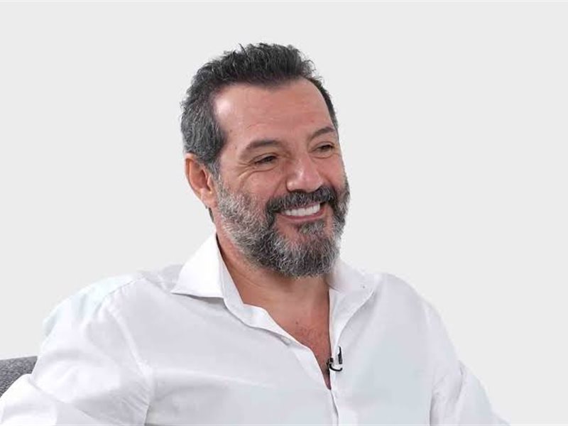 خاص .. عادل كرم عن عودته للسينما المصرية : لا اشعر بالغربة في مصر ولم اترك الكوميديا أبدا