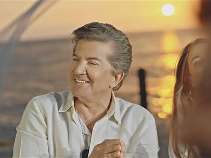 خاص .. بعد حفله الأول في الساحل وليد توفيق : مصر مبهرة والصيف فيها غير