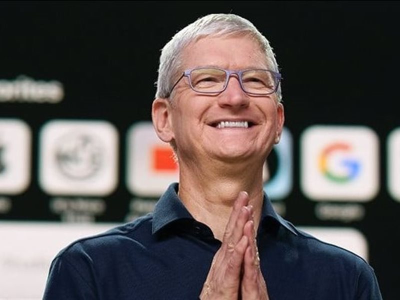 رغم التحديات تيم كوك يتجه لتمديد قيادته لأبل حتى العقد المقبل