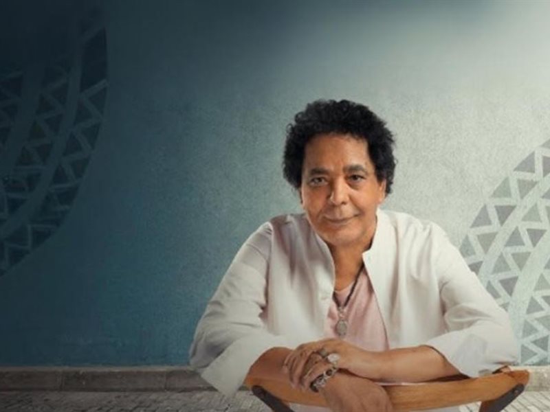 ألبوم ودويتو وحفل.. انتعاشة فنية لـ محمد منير في صيف 2025
