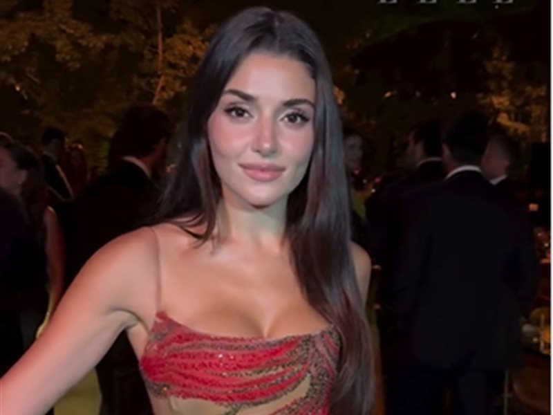 هاندا آرتشيل من حفل زفاف نجل إيلي صعب بإطلالة ساحرة