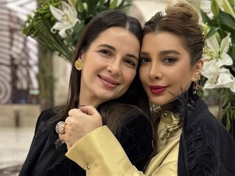 شام الذهبي تدعم والدتها قبل حفل 