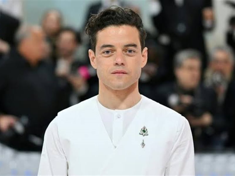 رامي مالك يحصل على نجمة في ممشى المشاهير بهوليوود 2026 