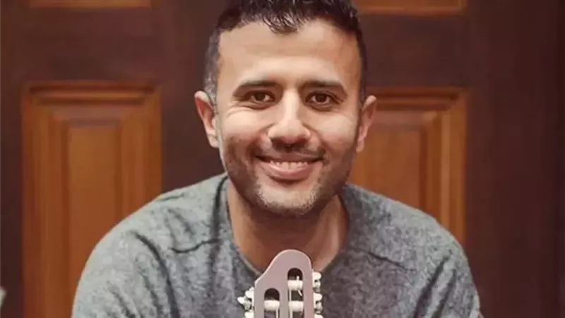 المطرب حمزة نمرة