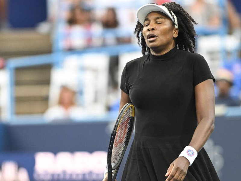  فينوس ويليامز تودع بطولة واشنطن بعد عودة تاريخية في سن الـ45