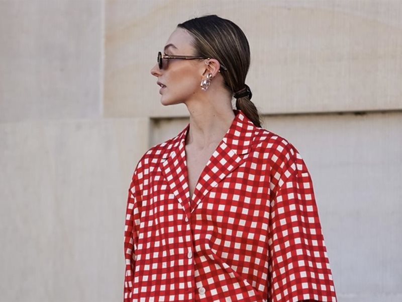 نقشة الفيشي تسيطر على إطلالات الصيف 