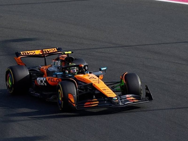  نوريس يتصدر التجارب التأهيلية في بلجيكا ويمنح ماكلارين انطلاقة مثالية