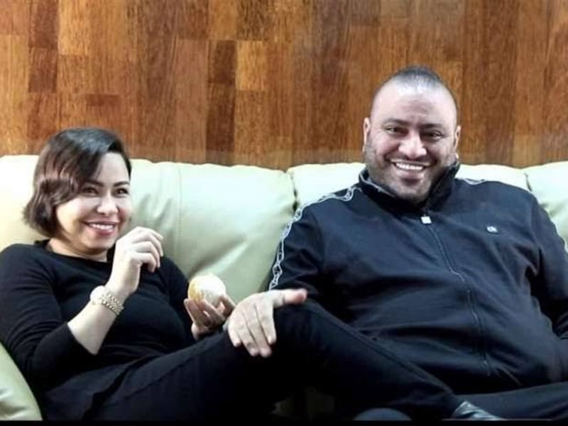 شقيق شيرين عبد الوهاب يكشف تفاصيل جديدة في أزمة المسئول عن إدارة صفحاتها 
