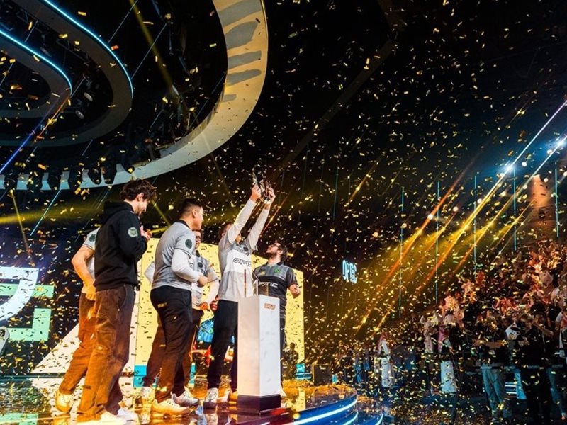 فرقة OpTic Gaming تحقق لقب Call of Duty Black Ops 6 بفوزها 4-0 في النهائي