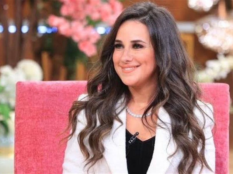 شيري عادل تبدأ تصوير 