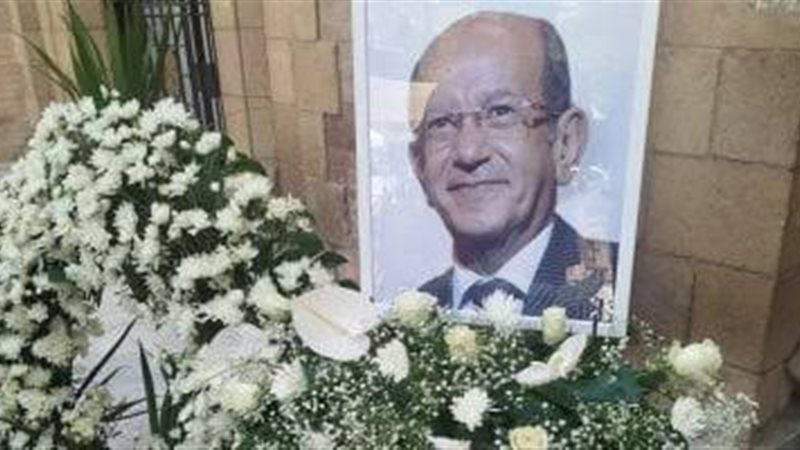الراحل لطفي لبيب