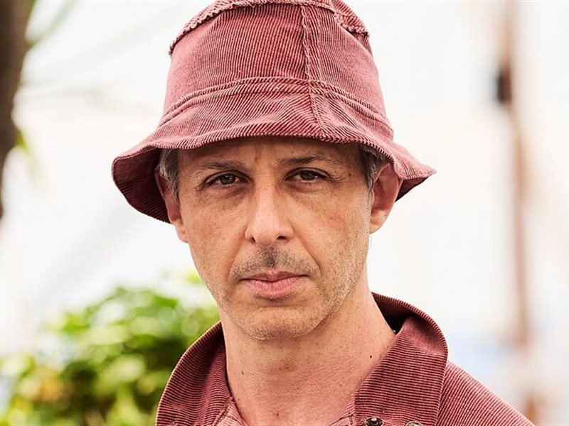 جيريمي سترونج بدور مارك زوكربيرغ في The Social Network 2 