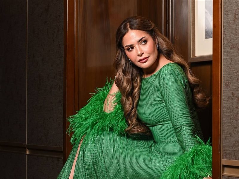 صابرين تنضم لأبطال فيلم 