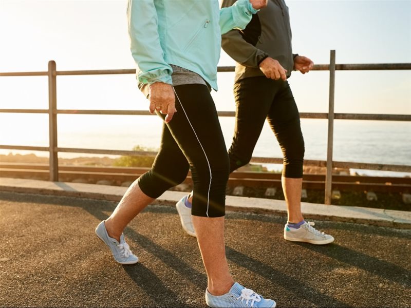 دراسة: المشي لمدة 15 دقيقة فقط يوميًا قد يساعد في محاربة الاكتئاب 