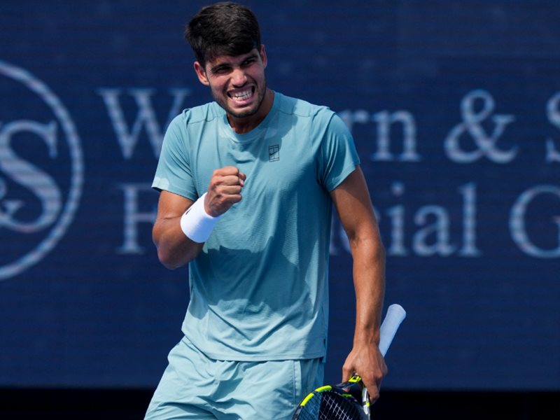 ألكاراز يواصل مشواره وينتظر ناردي في ثمن نهائي سينسيناتي