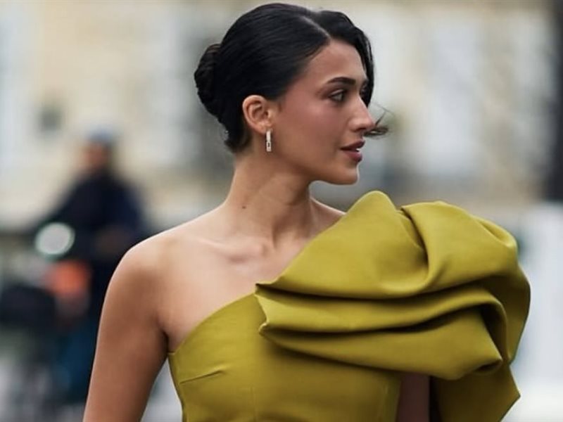 أحدث صيحات الفساتين لخريف وشتاء 2025/2026.. هكذا تتألقين بأناقة 