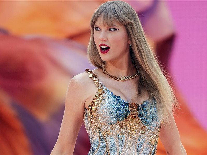 على طريقتها الخاصة .. تايلور سويفت تُعلن تفاصيل ألبومها الجديد 