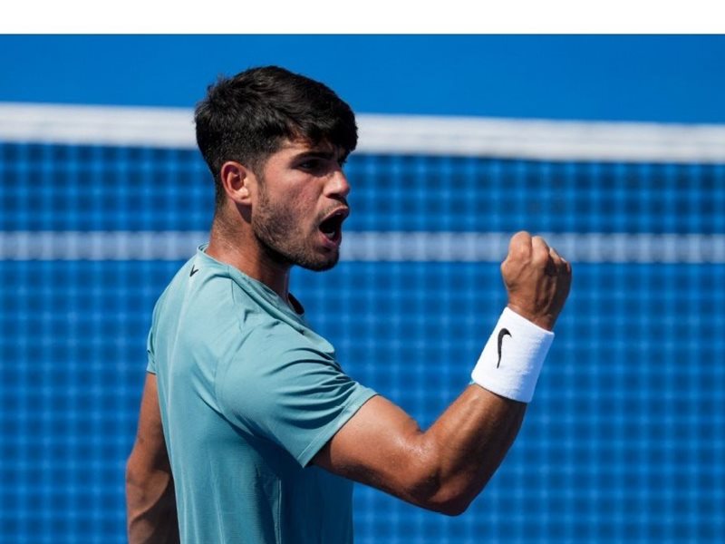 ألكاراز يتجاوز روبليف ويقترب من نهائي سينسيناتي