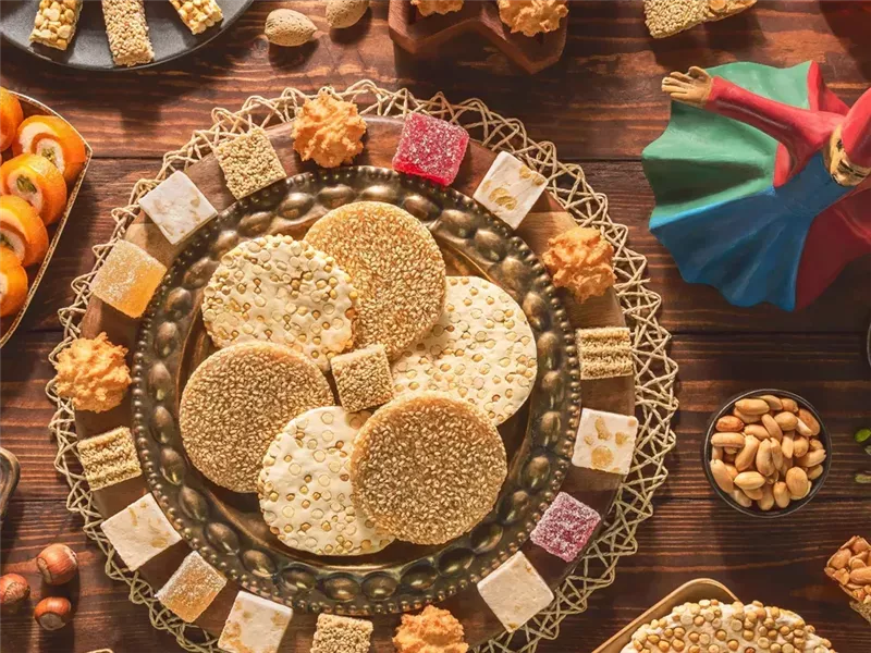  حلاوة المولد.. كيف تحولت من تقليد فاطمي لمظهر للاحتفال بالمولد النبوي الشريف؟