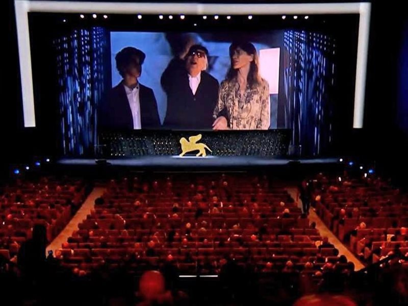 من هو أندريا كاميليري الذي احتفي فينيسيا السينمائي بمئوية ميلاده في حفل افتتاح دورته الـ 82؟