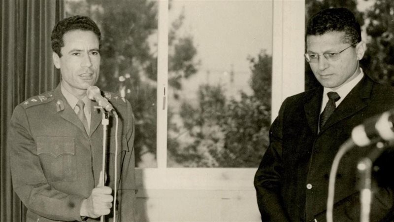 بابا والقذافي