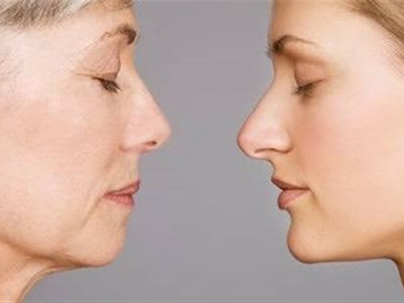  لماذا تُعد الجينات الجلدية مهمة عند اختيار روتين العناية بالبشرة؟ 