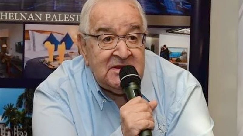 محمد عبد العزيز